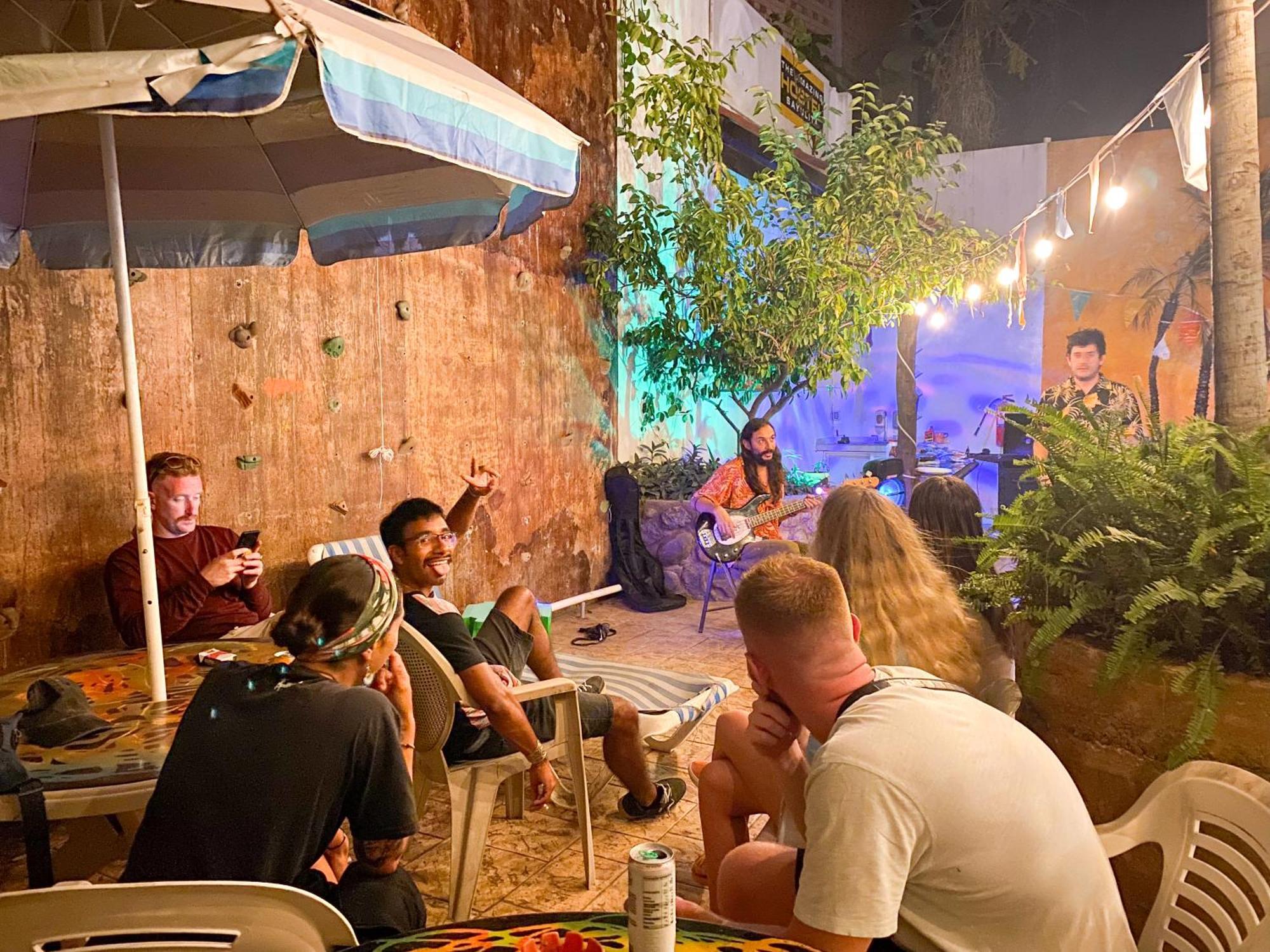 Ith Sayulita Amazing Surf Hostel Εξωτερικό φωτογραφία